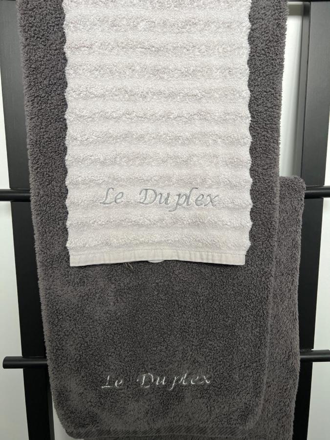 Les Duplex De La Place Des Ecoles Spa Exterior photo